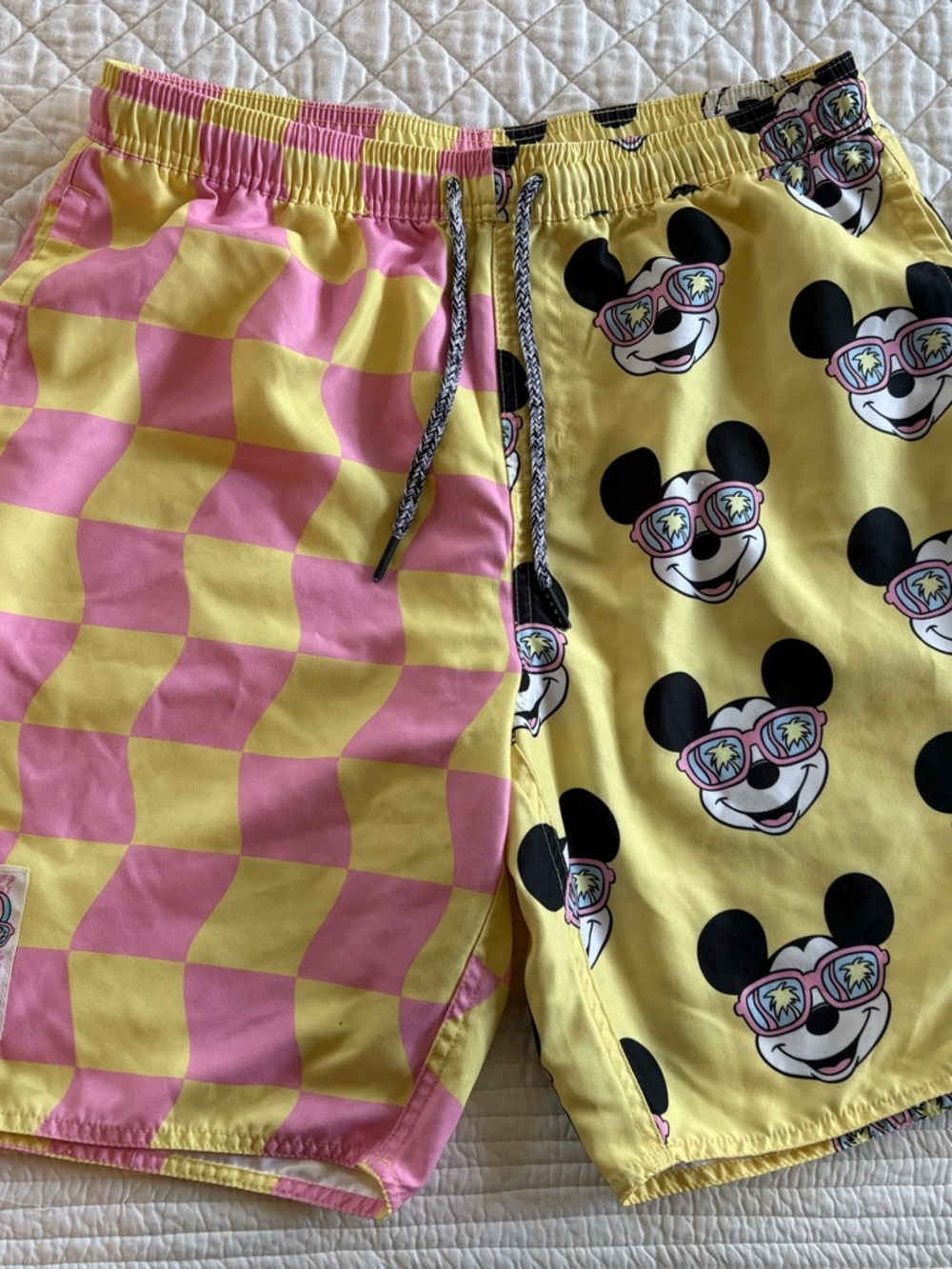 Neff x Disney Mickey Mouse Checkered Swim Trunks Shorts Men's Medium